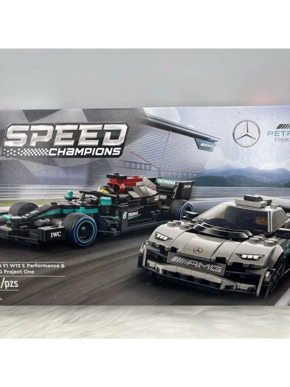 NEW LEGO SPEED CHAMPIONS 76909 Mercedes-AMG F1 W12 E Performance & Mercedes-AMG